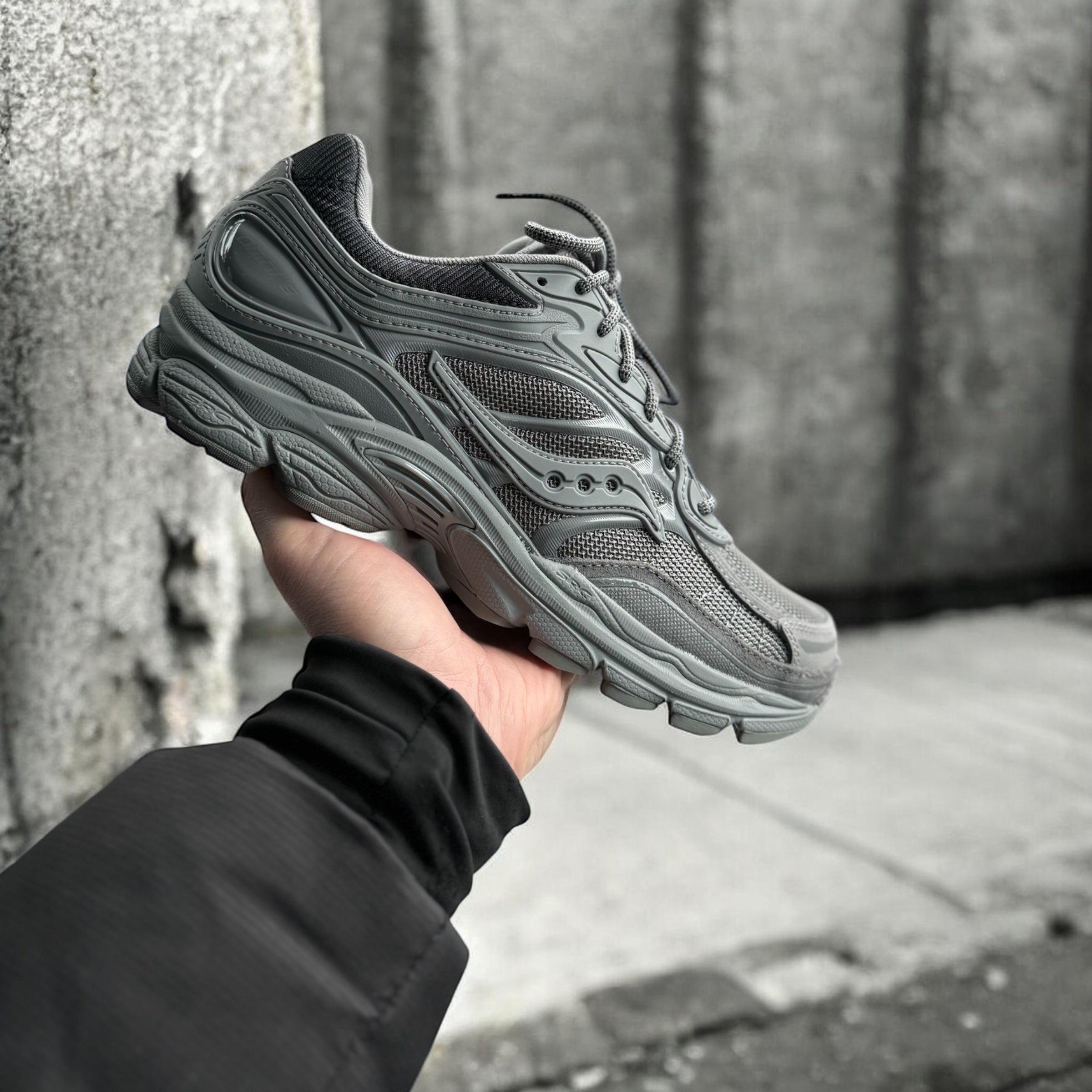 Saucony pro grid (grey) uk 7