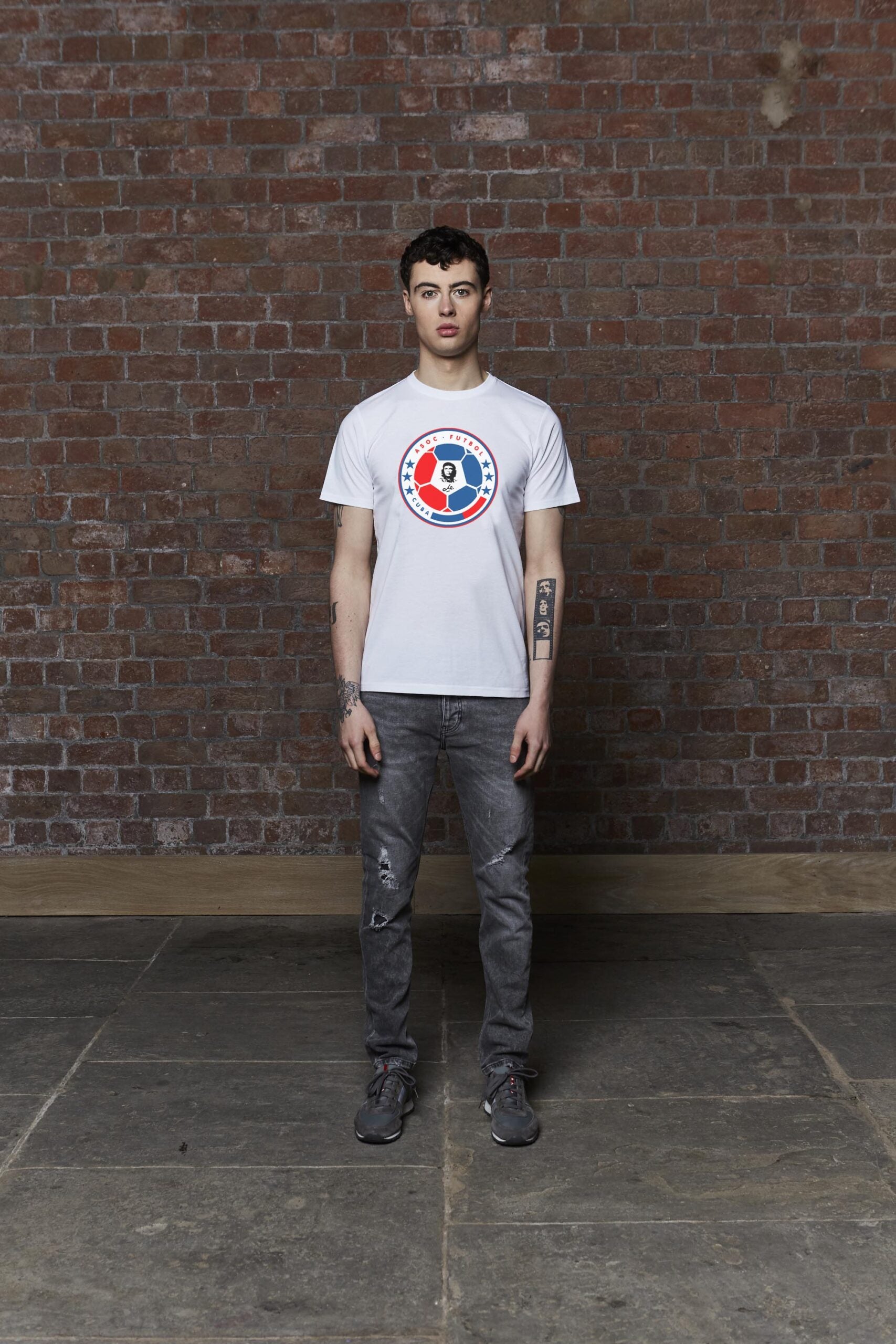 Che Guevara White T-Shirt (Black Label)