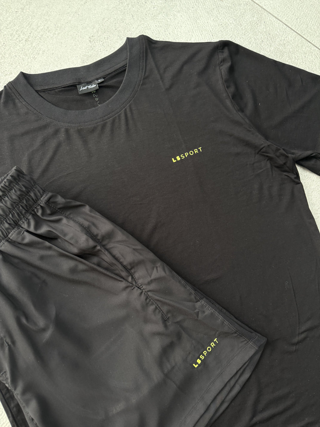 LS sport black (neon) lyocell gym set