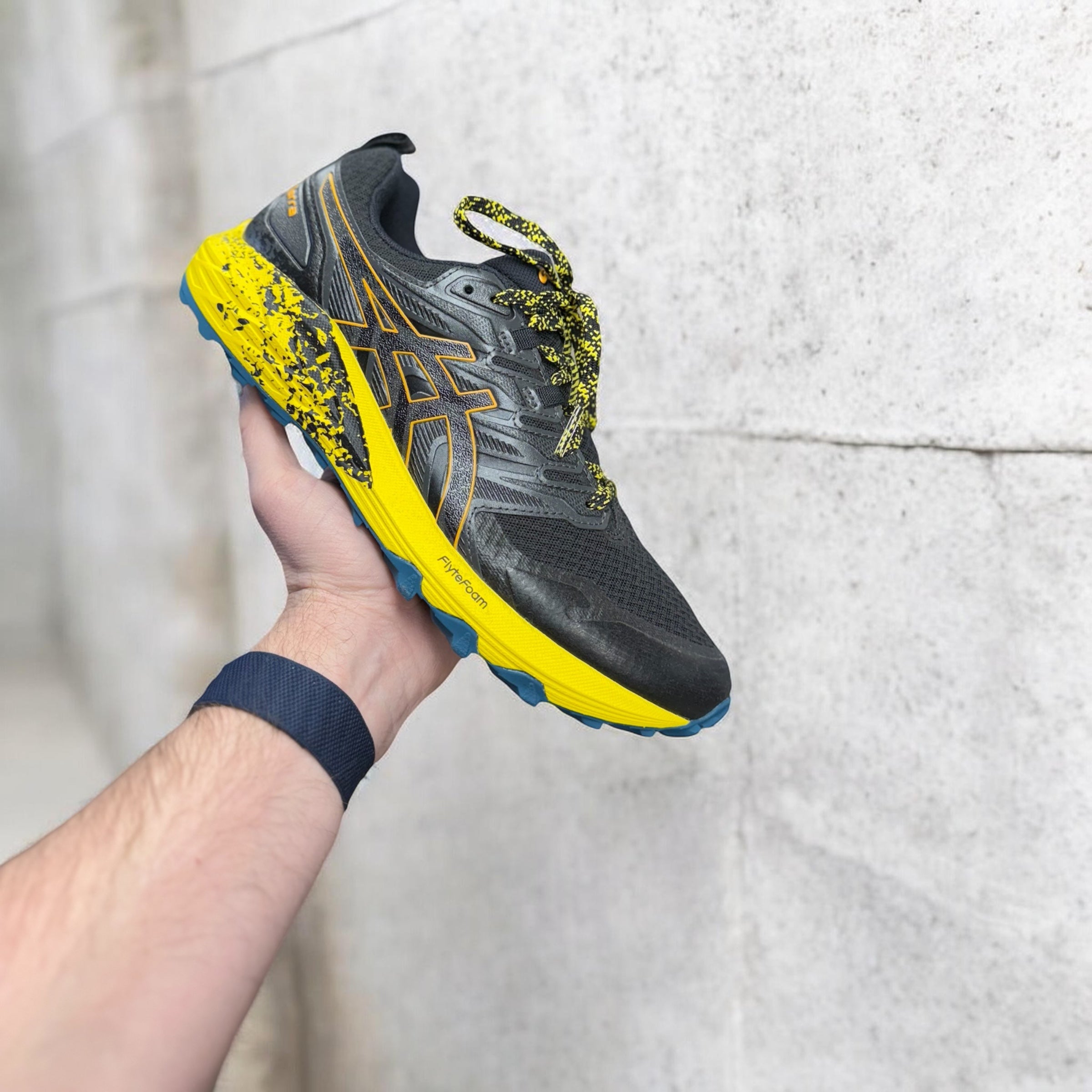 ASICS Gel trabuco terra (black / yellow) uk 7