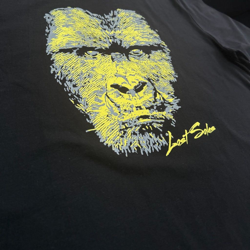 Neon gorilla T-shirt (black)