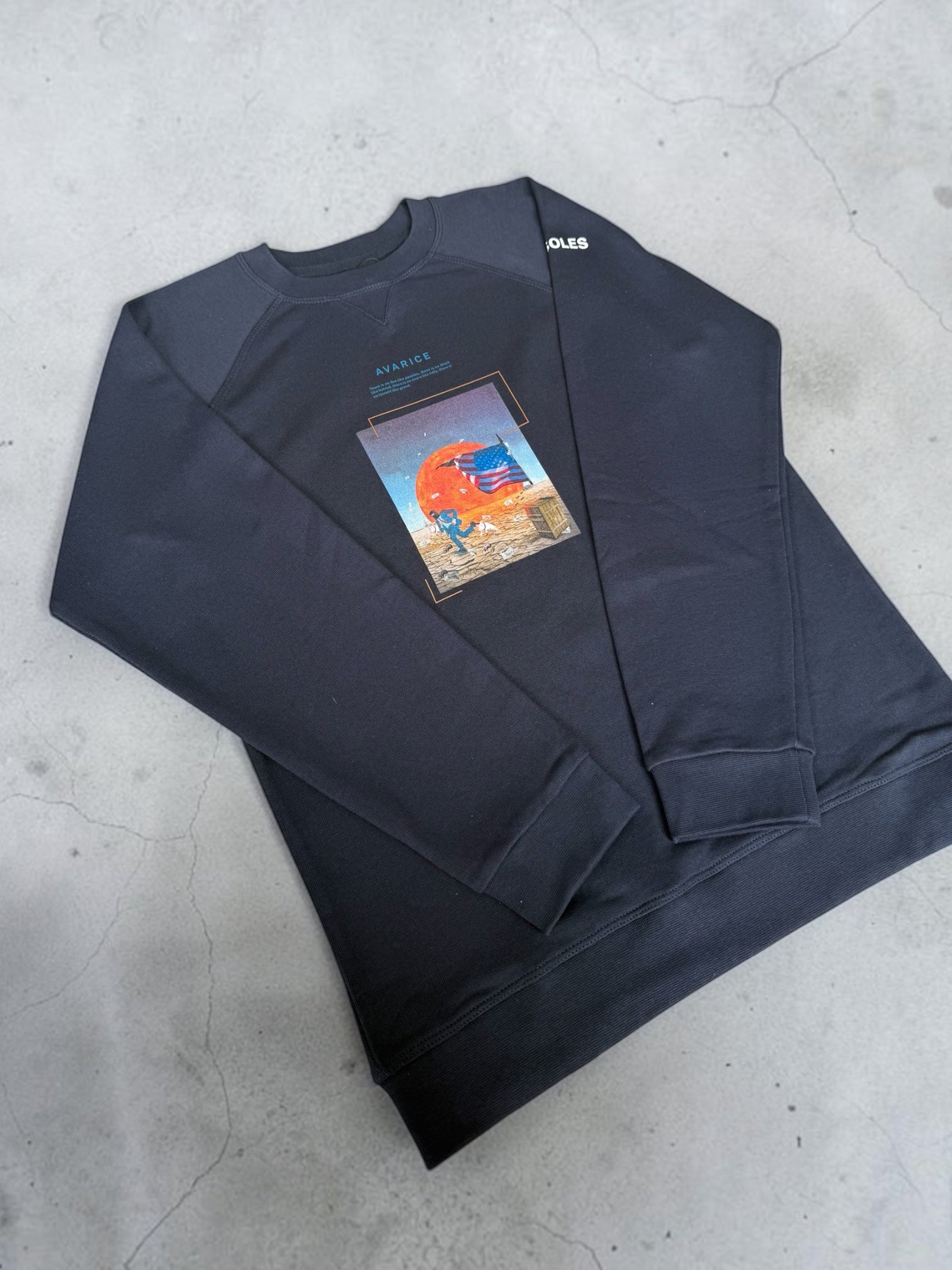 Kids avarice (navy sweater)