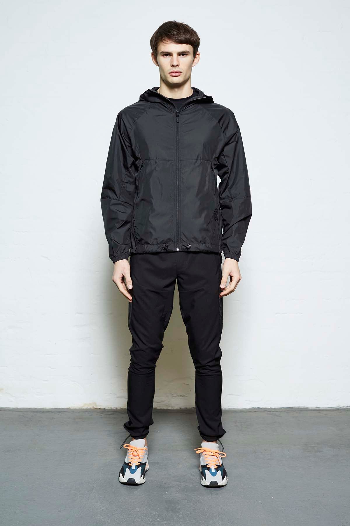 New Windbreaker Black