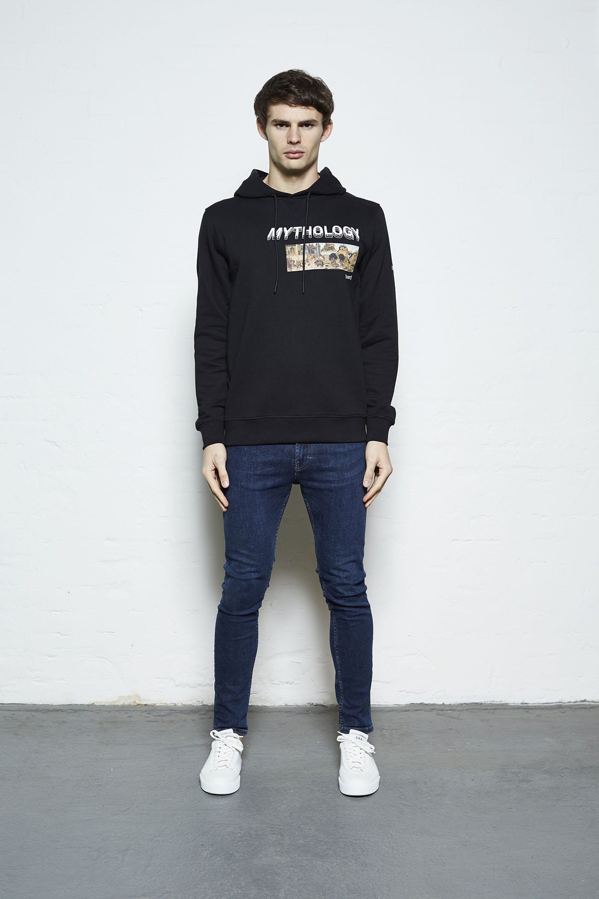 Mythology Hoody Black