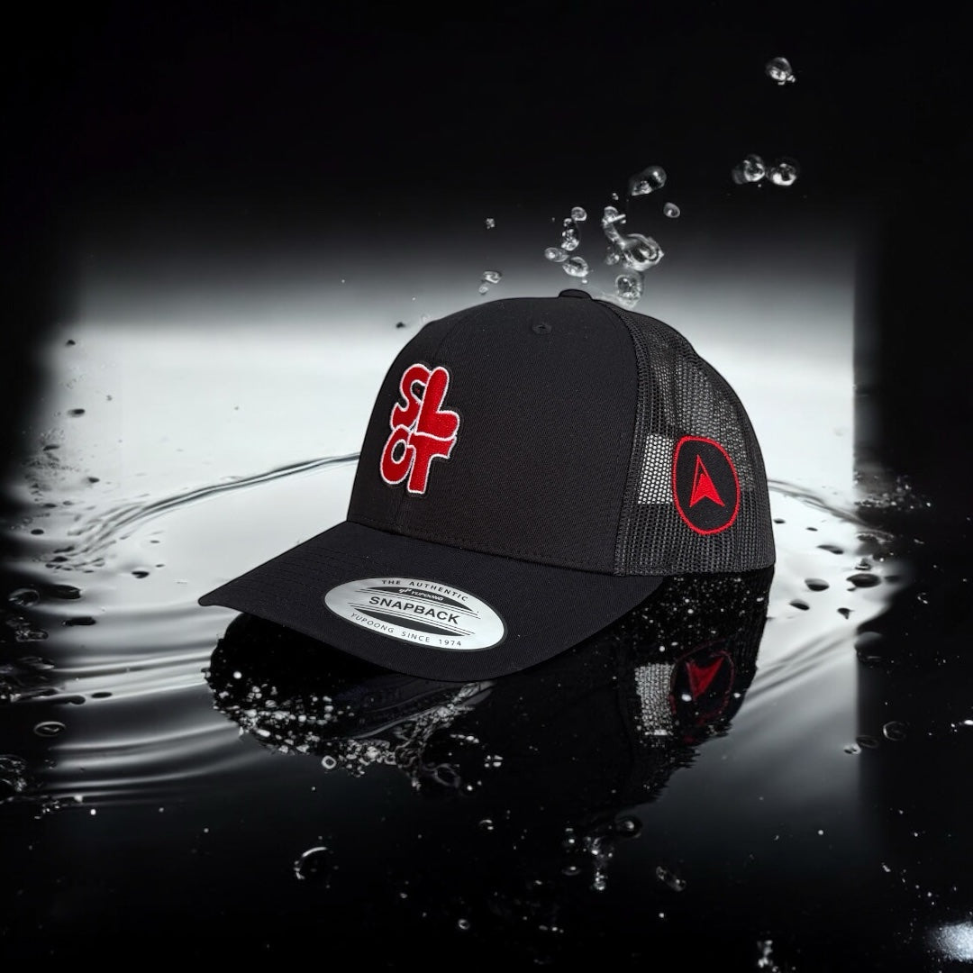 Slot Cap - Black &amp; Red

Final date on the side